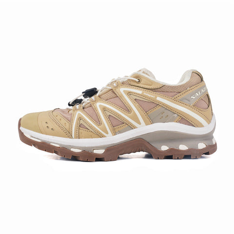 XT-Quest Outdoor Sports Shoes